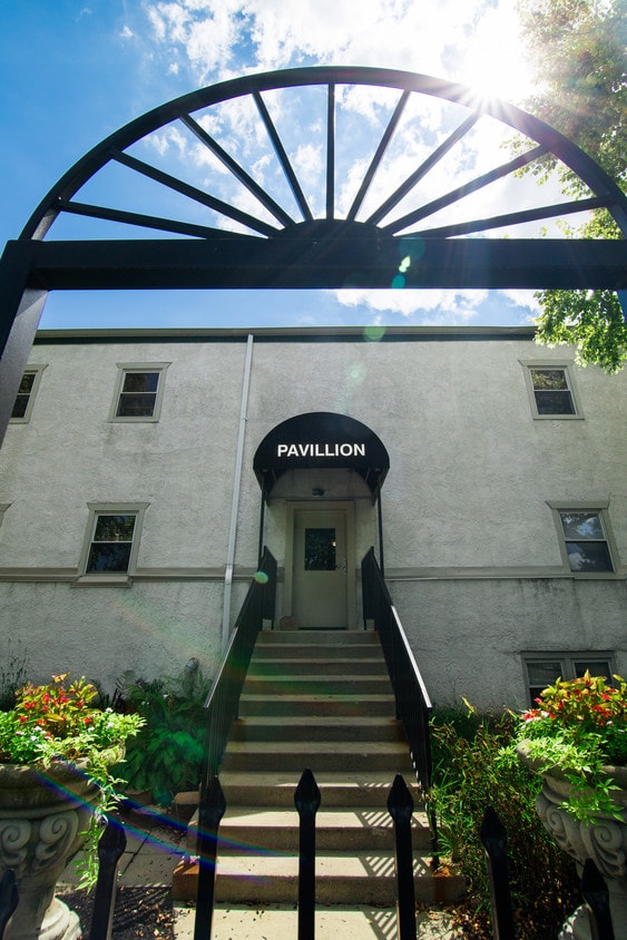 Primary Photo - Pavillion