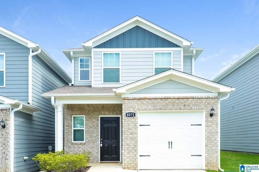 Foto principal - 8072 Hagood St