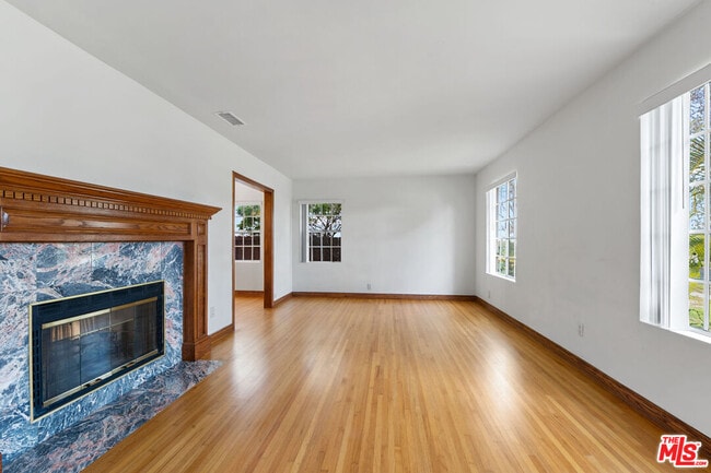 Foto del edificio - 2823 Coolidge Ave