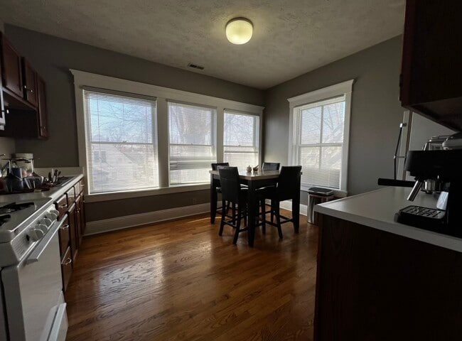 Building Photo - 1445 C St