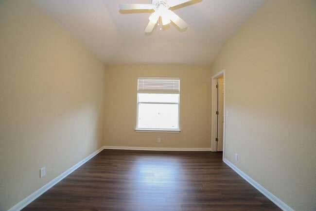 Building Photo - 6104 York Bridge Cir
