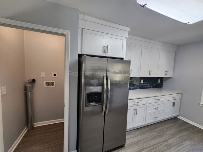 Building Photo - 1750 Boulderview Dr SE