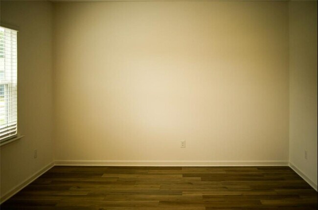 Foto del edificio - 129 Elijah St