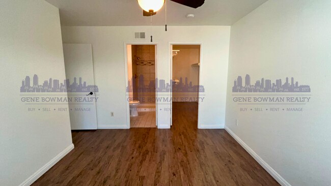 Building Photo - Beautiful 3 Bedroom / 2 Bathroom Home with...