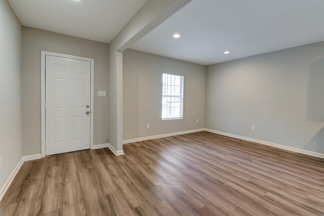 Foto del edificio - 2214 McKee St