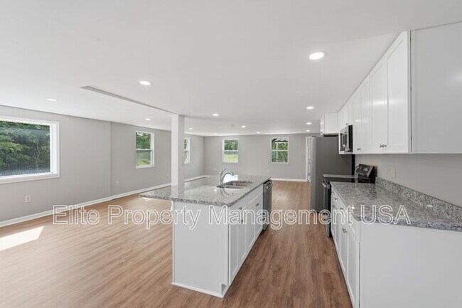 Foto del edificio - 7134 Williams Rd