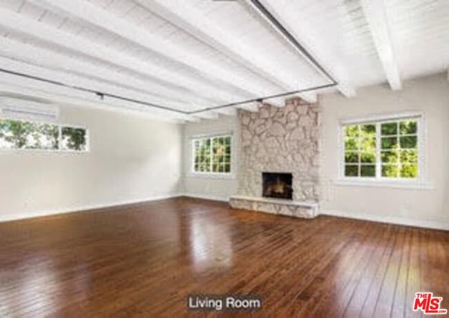 Building Photo - 4538 Wortser Ave