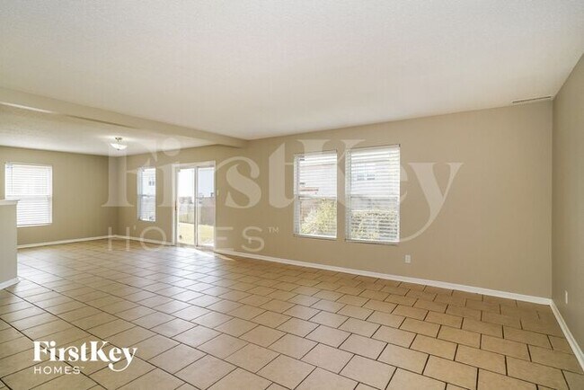 Foto del edificio - 8843 Browns Valley Ln