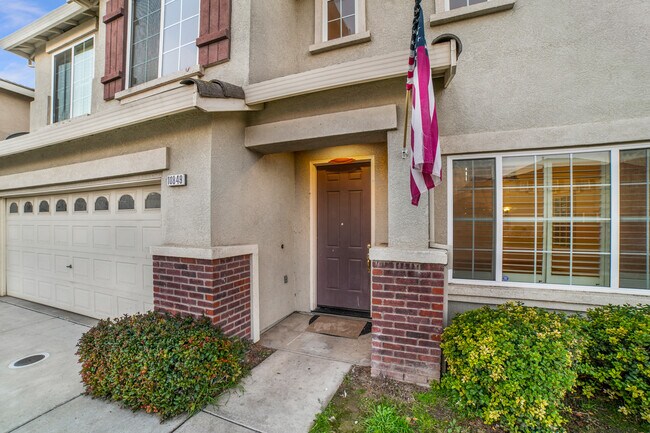 Foto del edificio - 10849 Brookfield Ave