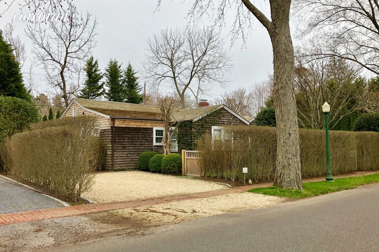 22 Dayton Ln, East Hampton, NY 11937 House Rental in East Hampton, NY