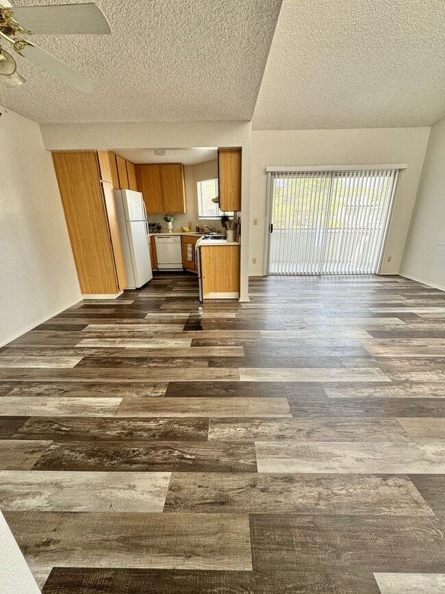 Foto del edificio - 2 Bedroom, 2 Bath Home in Sparks