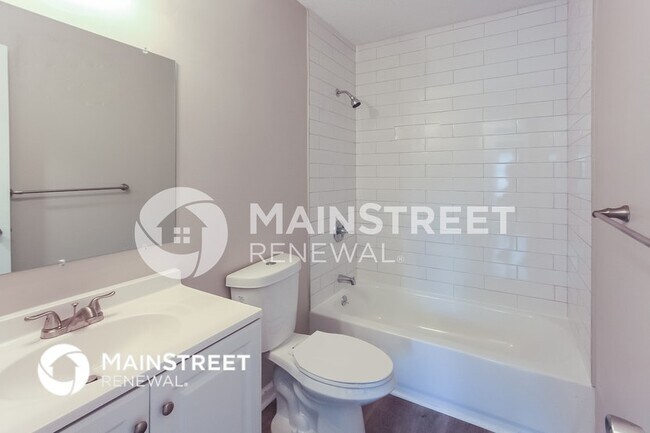 Foto del edificio - 2724 Hutton Rd