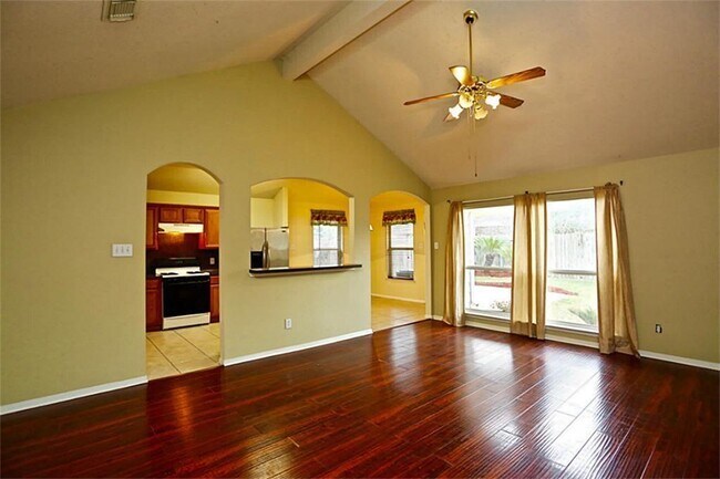 Foto del edificio - 9214 Stoneridge Canyon Ln