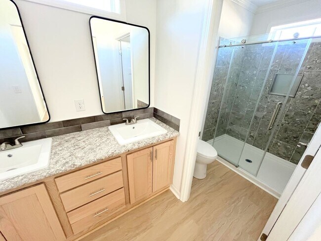 Foto del edificio - 1021 Vervain Dr