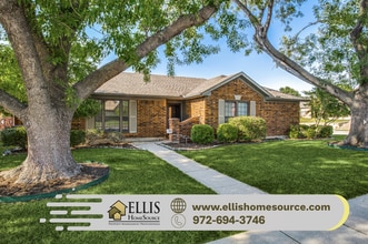 Building Photo - 638 Plumlee Pl