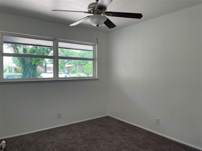 Building Photo - 3104 Longbow Ct