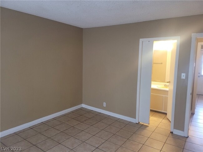 Building Photo - 7084 Burcot Ave
