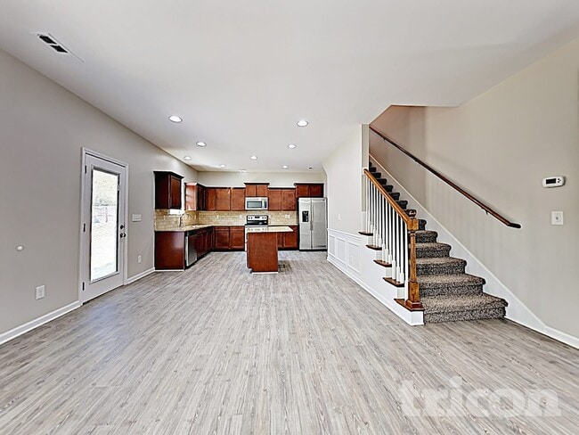 Foto del edificio - 7513 Nathaniel Woods Blvd