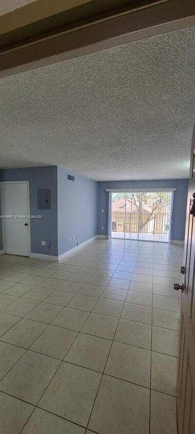 Primary Photo - 15231 SW 80th St