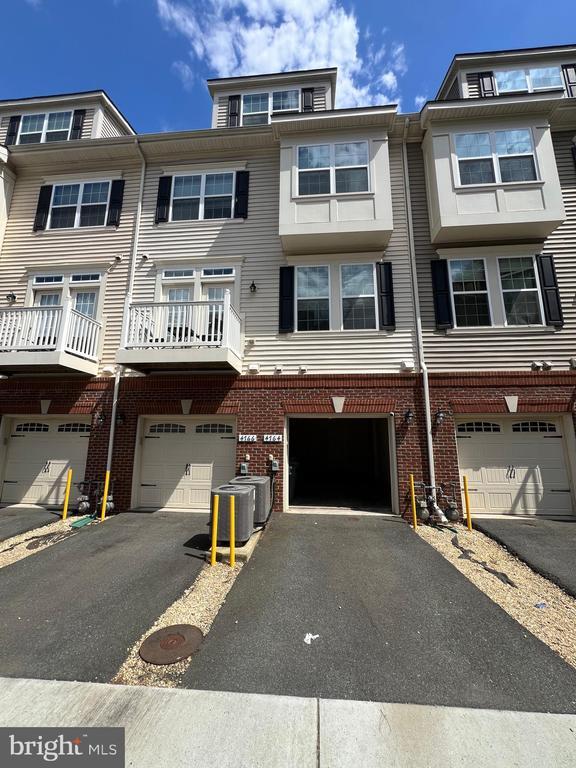 Foto del edificio - 4764 Dane Ridge Cir