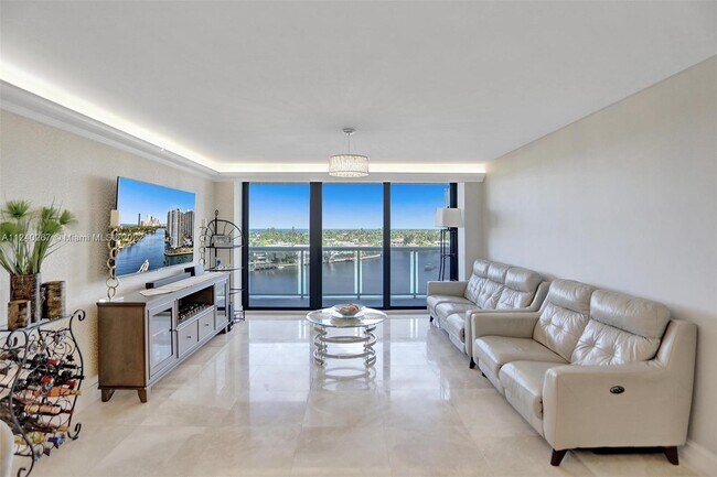 Foto del edificio - 20515 E Country Club Dr