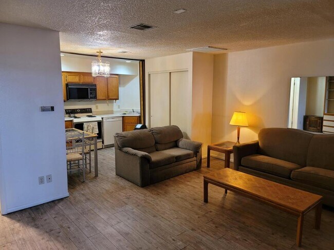 Foto del edificio - 1064 Tower Butte Dr