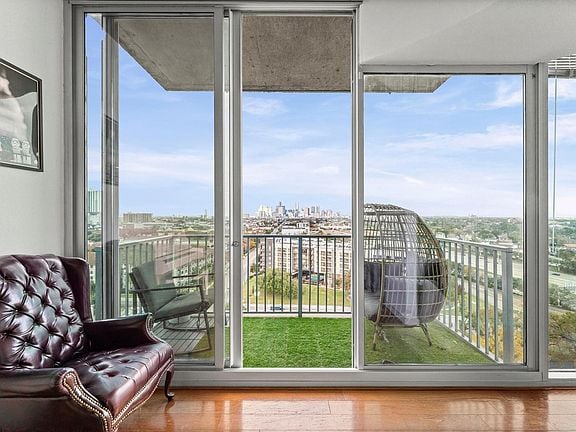 Foto del edificio - 5925 Almeda Rd