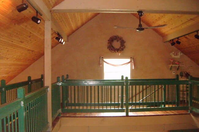 Building Photo - 11755 National Rd