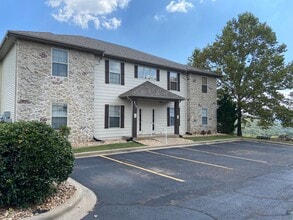 Building Photo - 315 Toni Ln