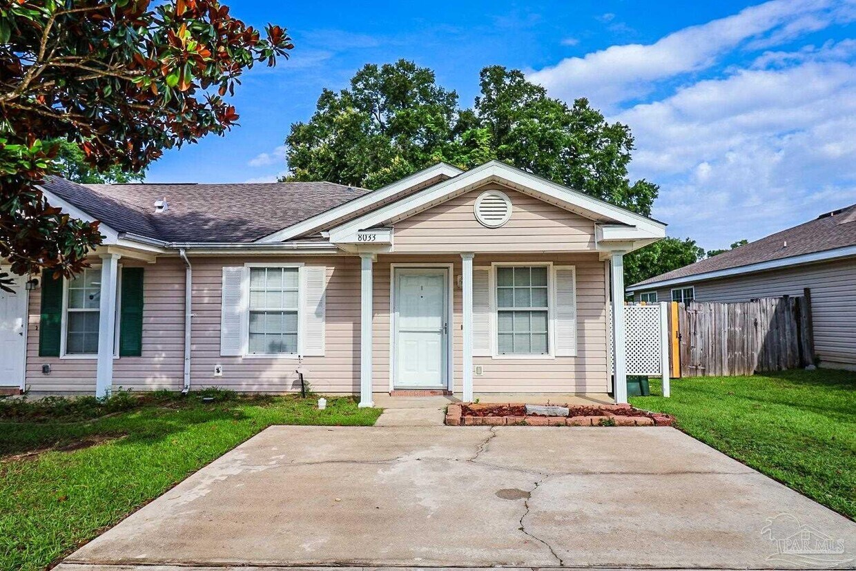 Primary Photo - 8033 Stonebrook Dr