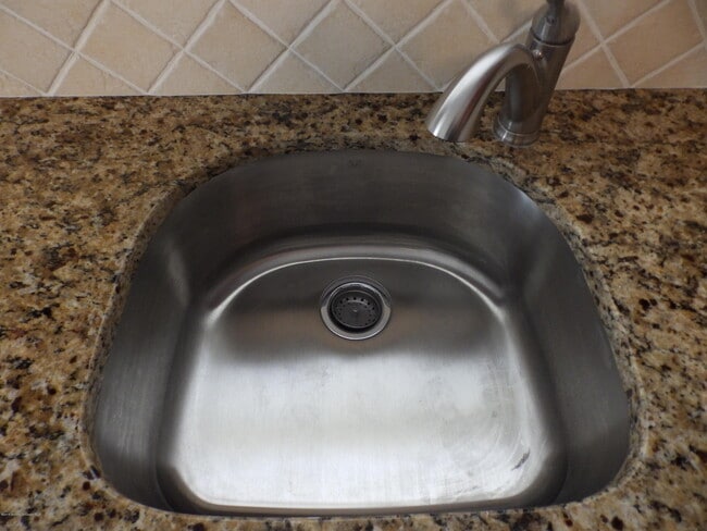 Building Photo - 25 Hyannis St