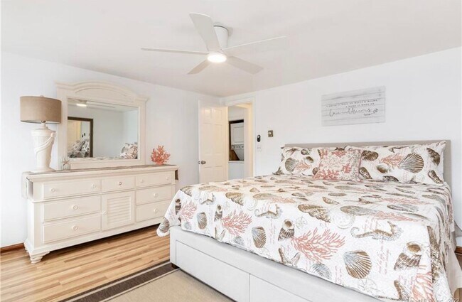 Foto del edificio - 18 Thompson Ln