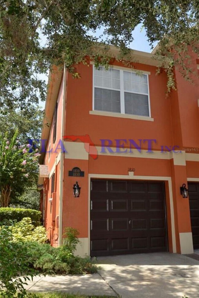 Building Photo - **Beautiful 2 bed, 2 bath Townhome in Magn...