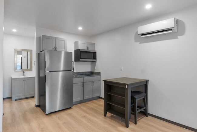 Interior Photo - Panorama