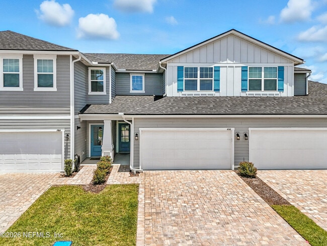 Building Photo - 698 Cherry Elm Dr