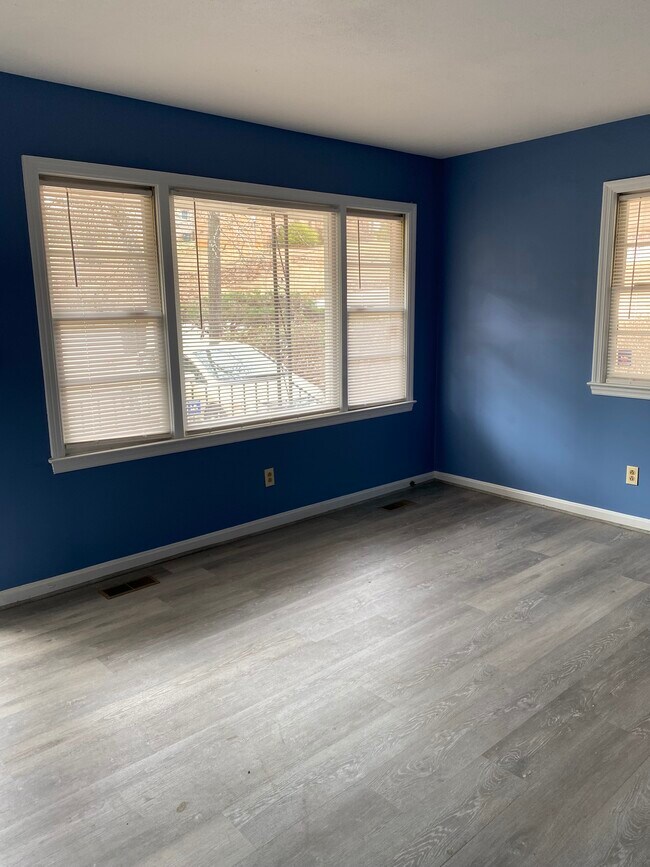 Foto del edificio - 1926 Corrinna St