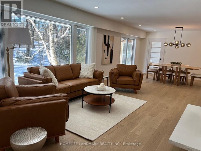 Building Photo - 284 Woodland Dr