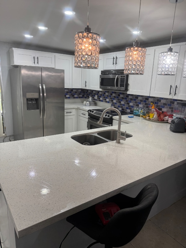 Photo - 11850 SW 13th Ct Apartment