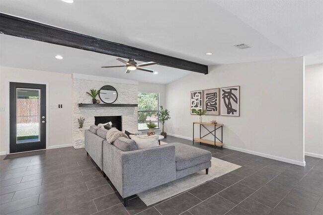 Building Photo - 5704 Whitebrook Dr