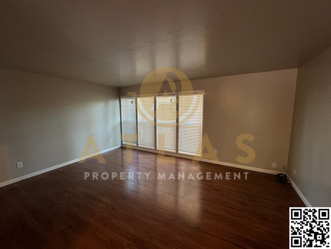 Building Photo - Charming 2-Bedroom Home in Napa - Recently...