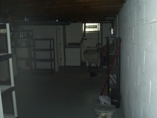 Building Photo - 2111 Grand Ave S
