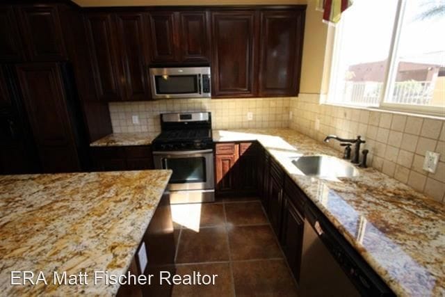 Building Photo - 3 br, 2 bath House - 6071 E Overlook Ln