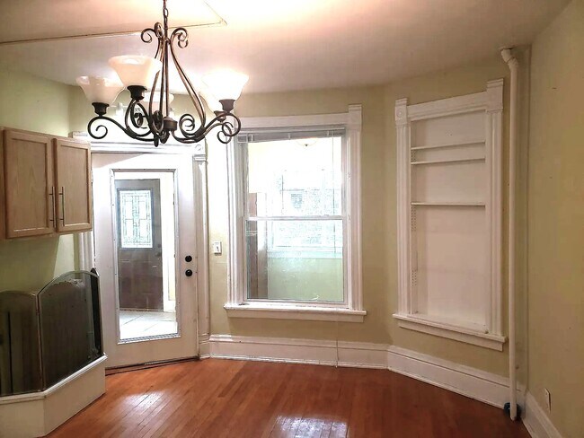 Foto del edificio - 1203 Chandler St