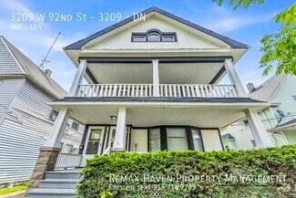 Building Photo - 3209 W 92nd St