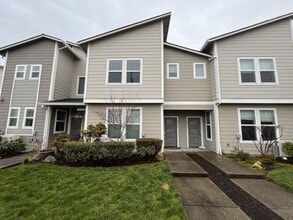 Building Photo - 8071 SE Engelmann St