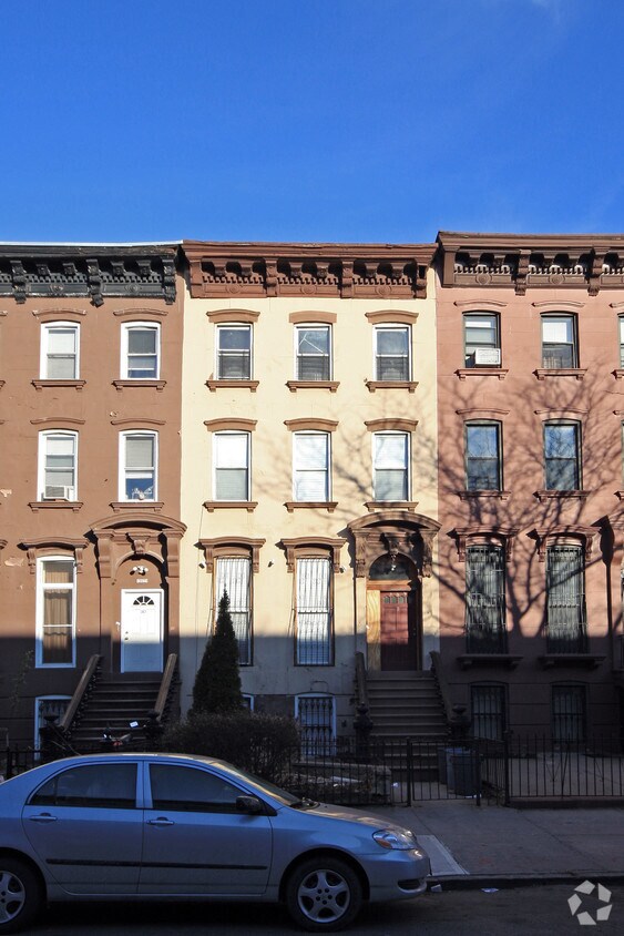 369 Macon St, Brooklyn, NY 11233 Apartments in Brooklyn, NY
