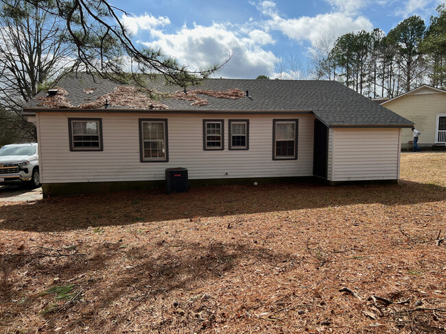 Building Photo - 2514 Albany Ln SW