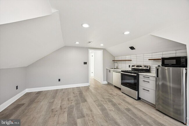 Foto del edificio - 844 West Chester Pike