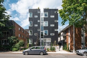 Building Photo - 314 1st Ave S