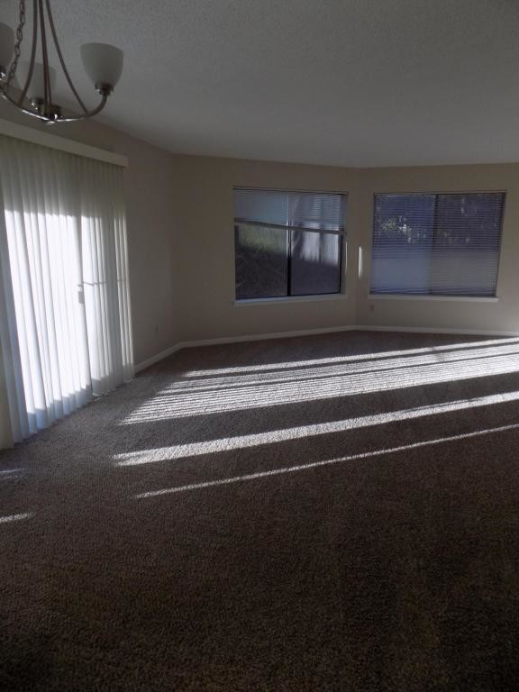 Building Photo - 55 Bay Drive Apt 3101